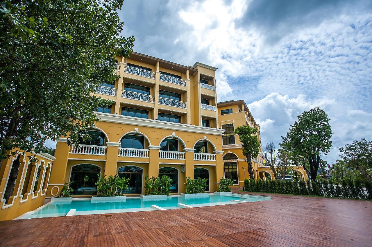 קראבי The Pineapple Hotel מראה חיצוני תמונה